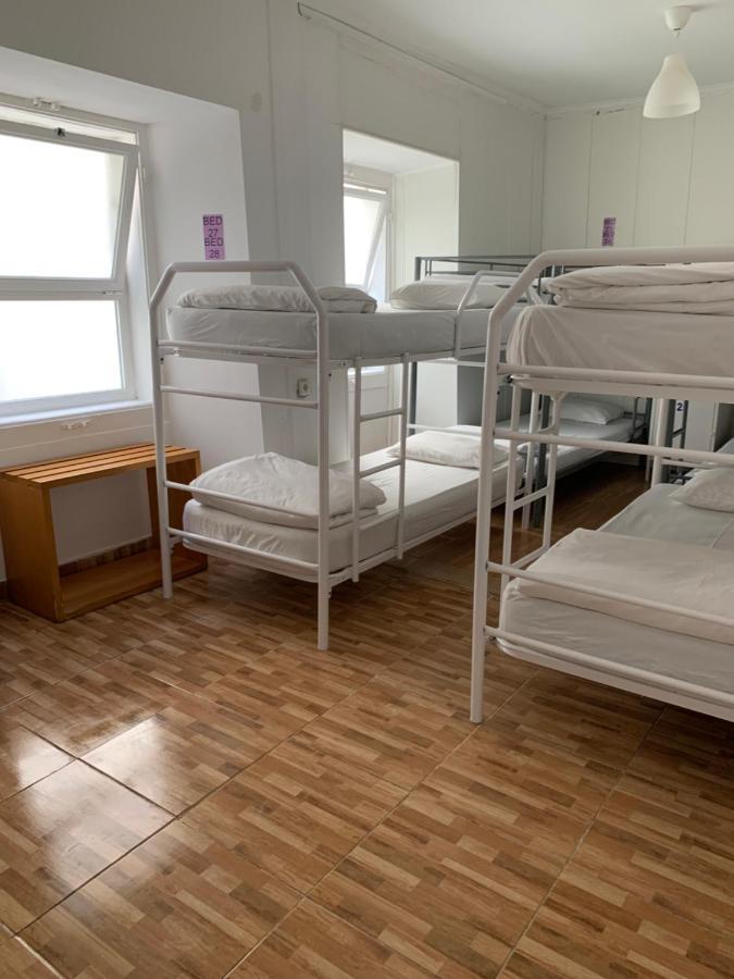 Meyra Hostel Lisbon Exterior photo